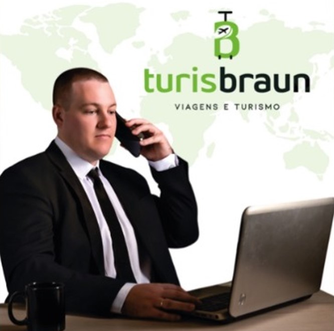 Testimonial Reviewer